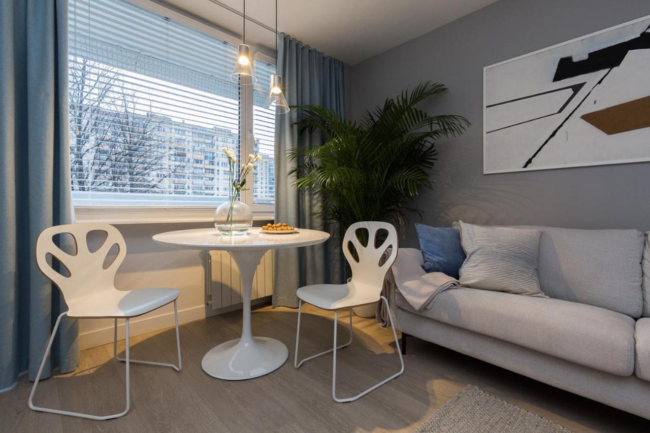 Apartament Bielany 3 Min From Metro With 5-Meals Per Day Diet Catering, Air Conditioning And Free Parking Warsawa Bagian luar foto