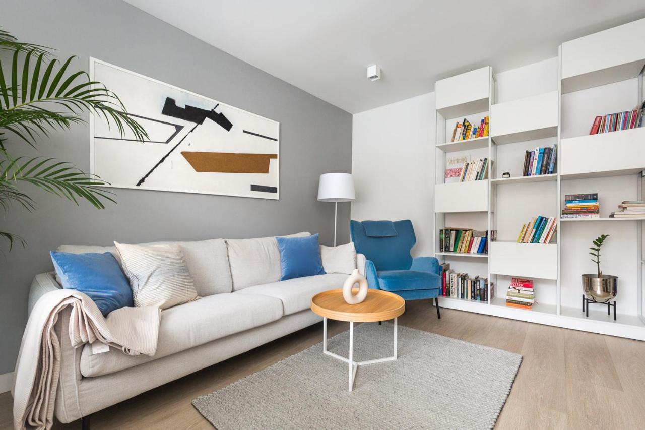 Apartament Bielany 3 Min From Metro With 5-Meals Per Day Diet Catering, Air Conditioning And Free Parking Warsawa Bagian luar foto