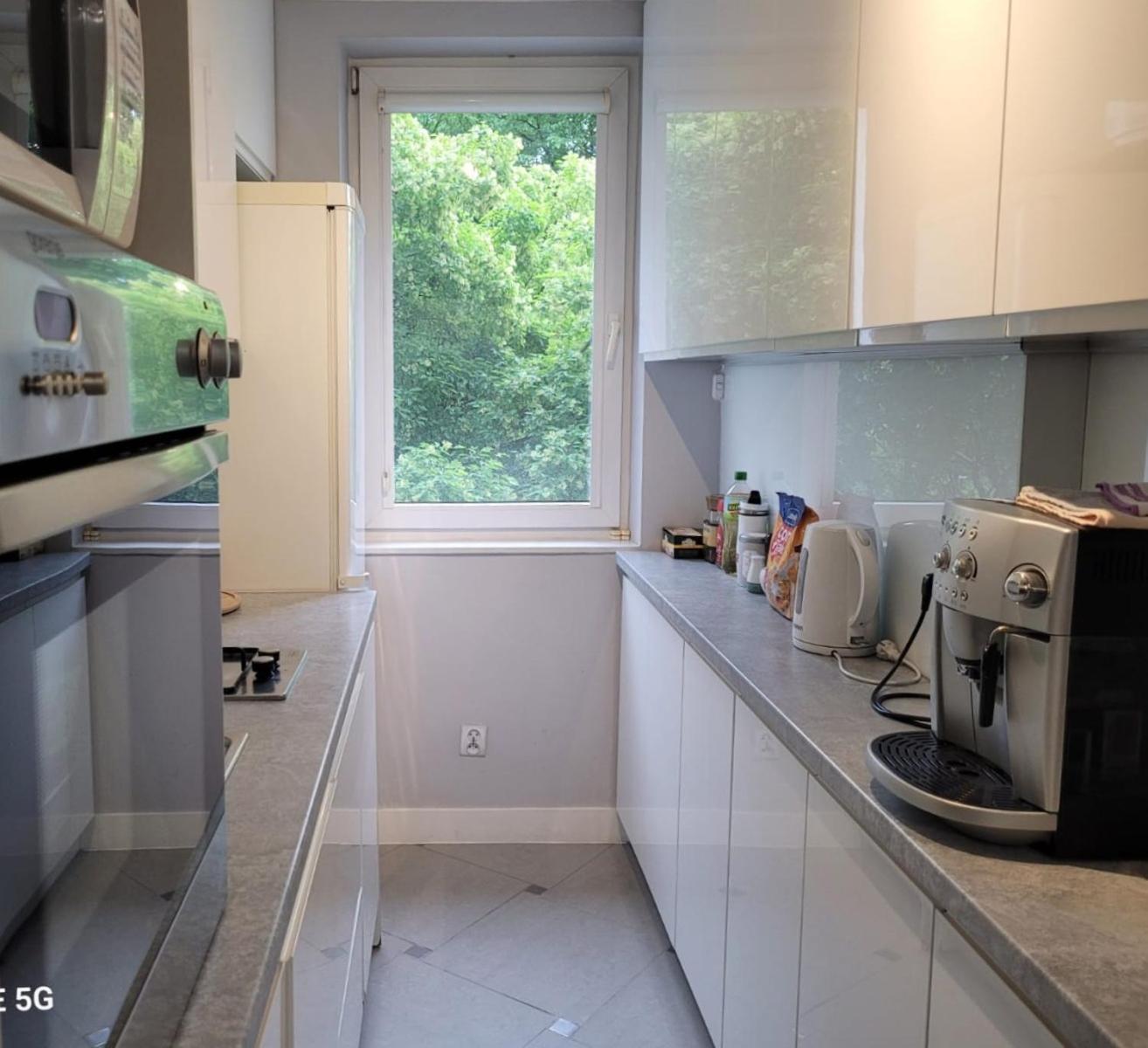 Apartament Bielany 3 Min From Metro With 5-Meals Per Day Diet Catering, Air Conditioning And Free Parking Warsawa Bagian luar foto